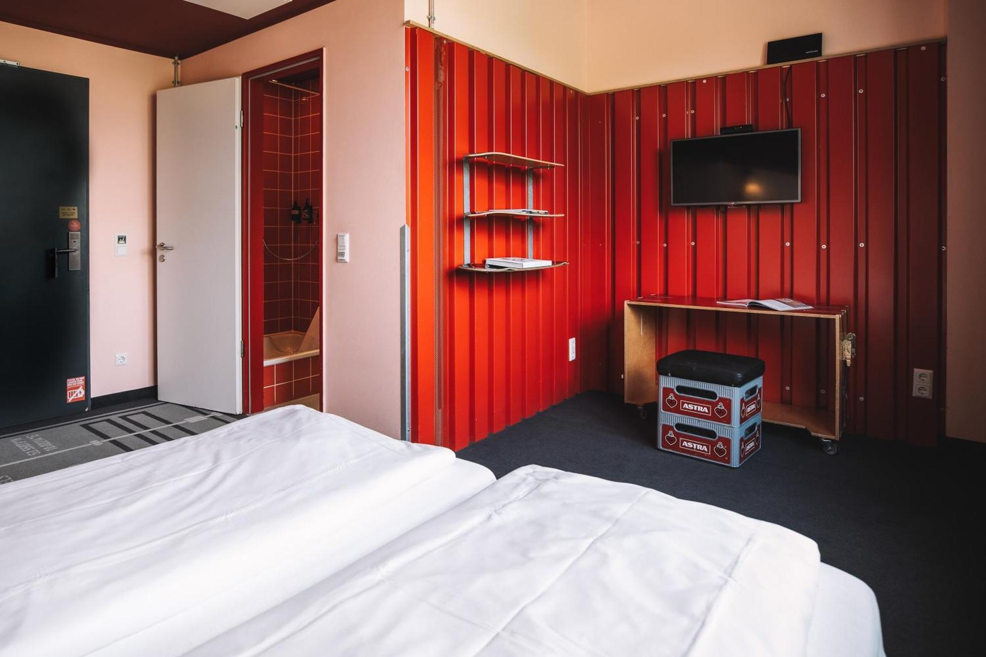 Superbude St Georg Hotel