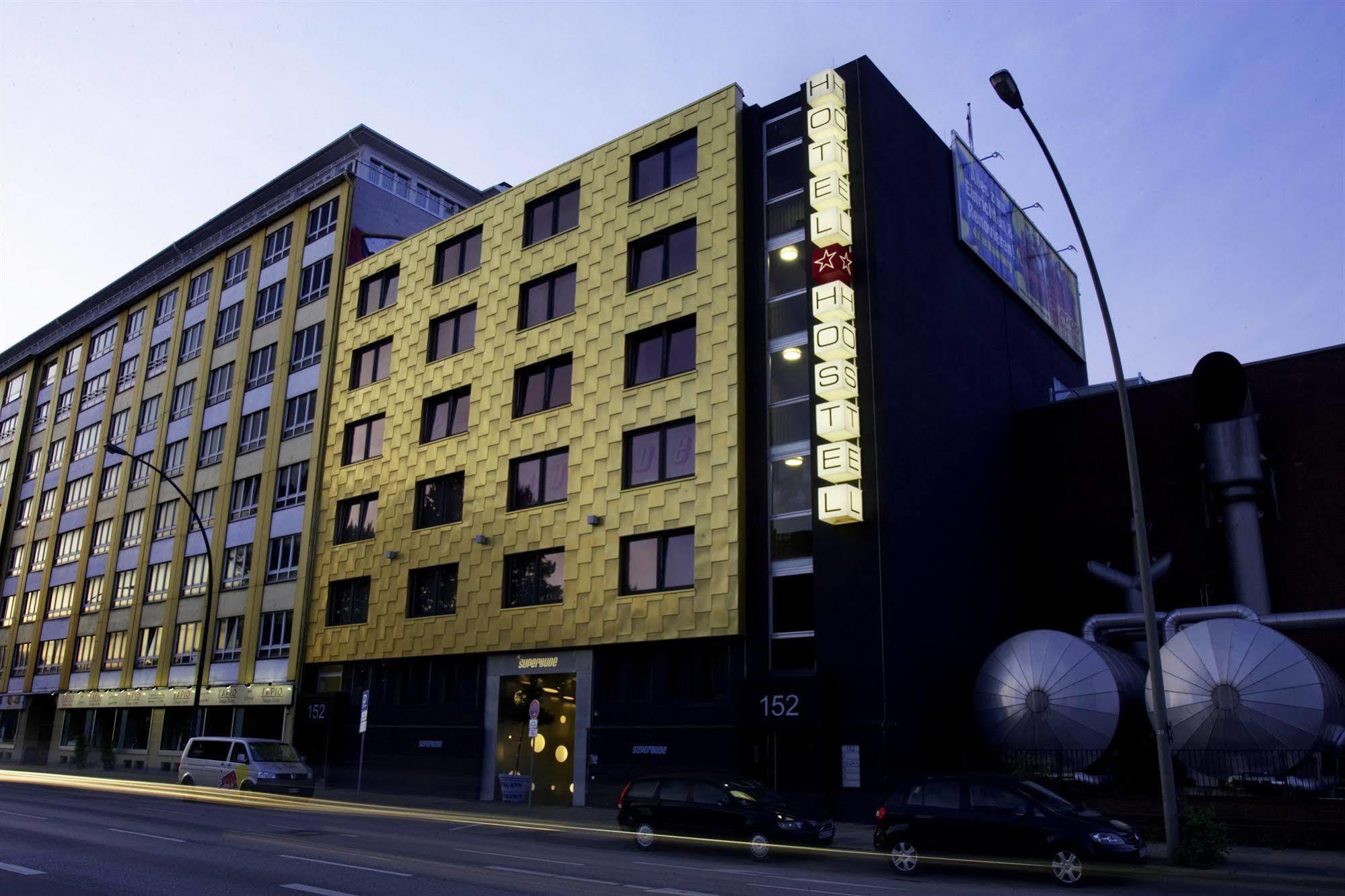 Hotel Superbude St Georg 2*